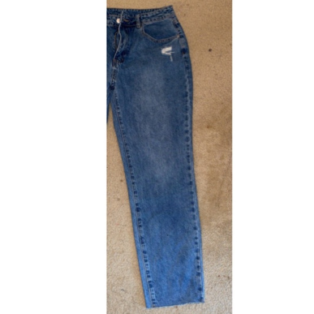NWOT Shein Curvy High Waist Ripped Mom Jeans - Picture 6 of 13